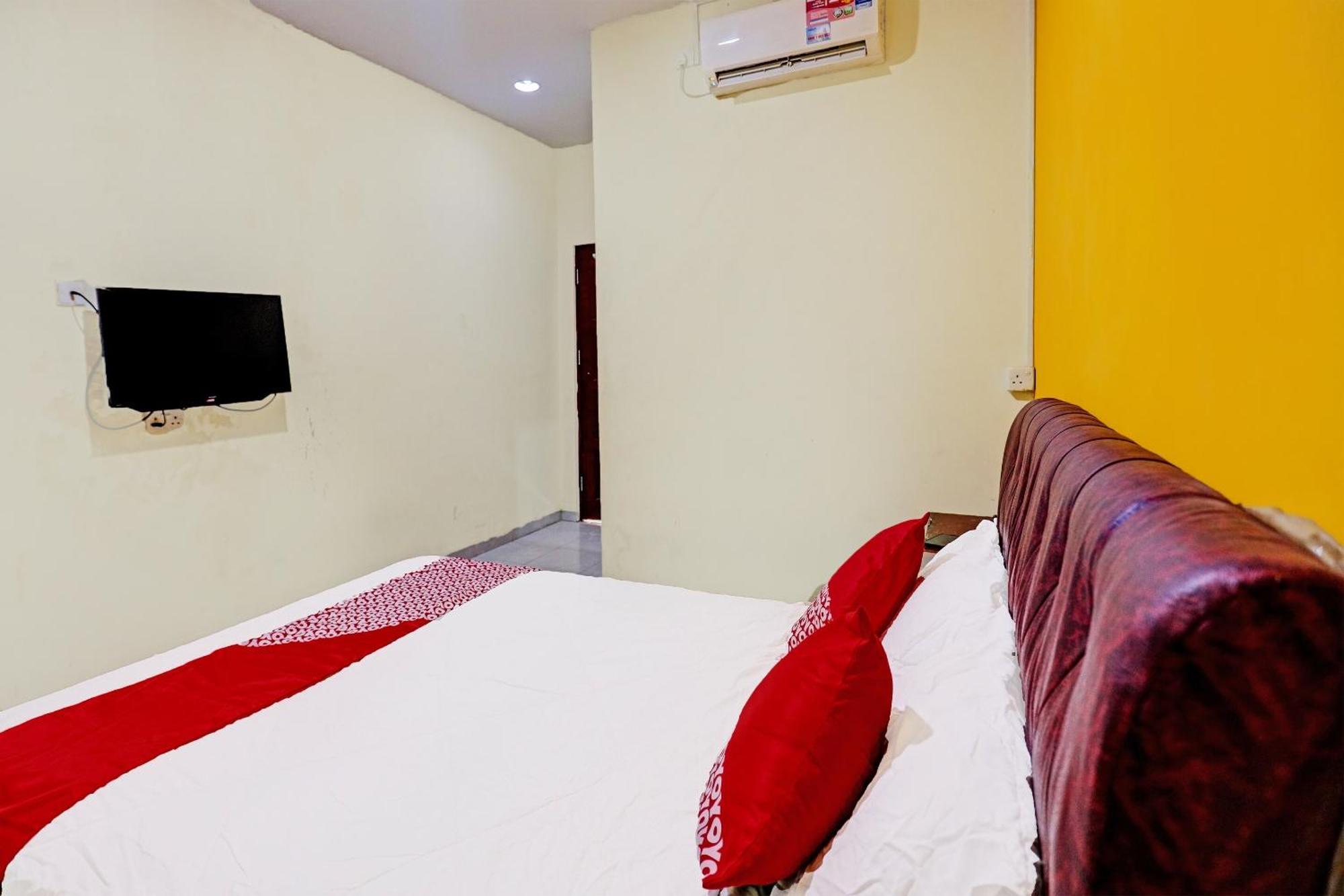 Oyo 92322 Hasan House Syariahnearpelabuhan Feri Harbor Bay Nagoya Luaran gambar