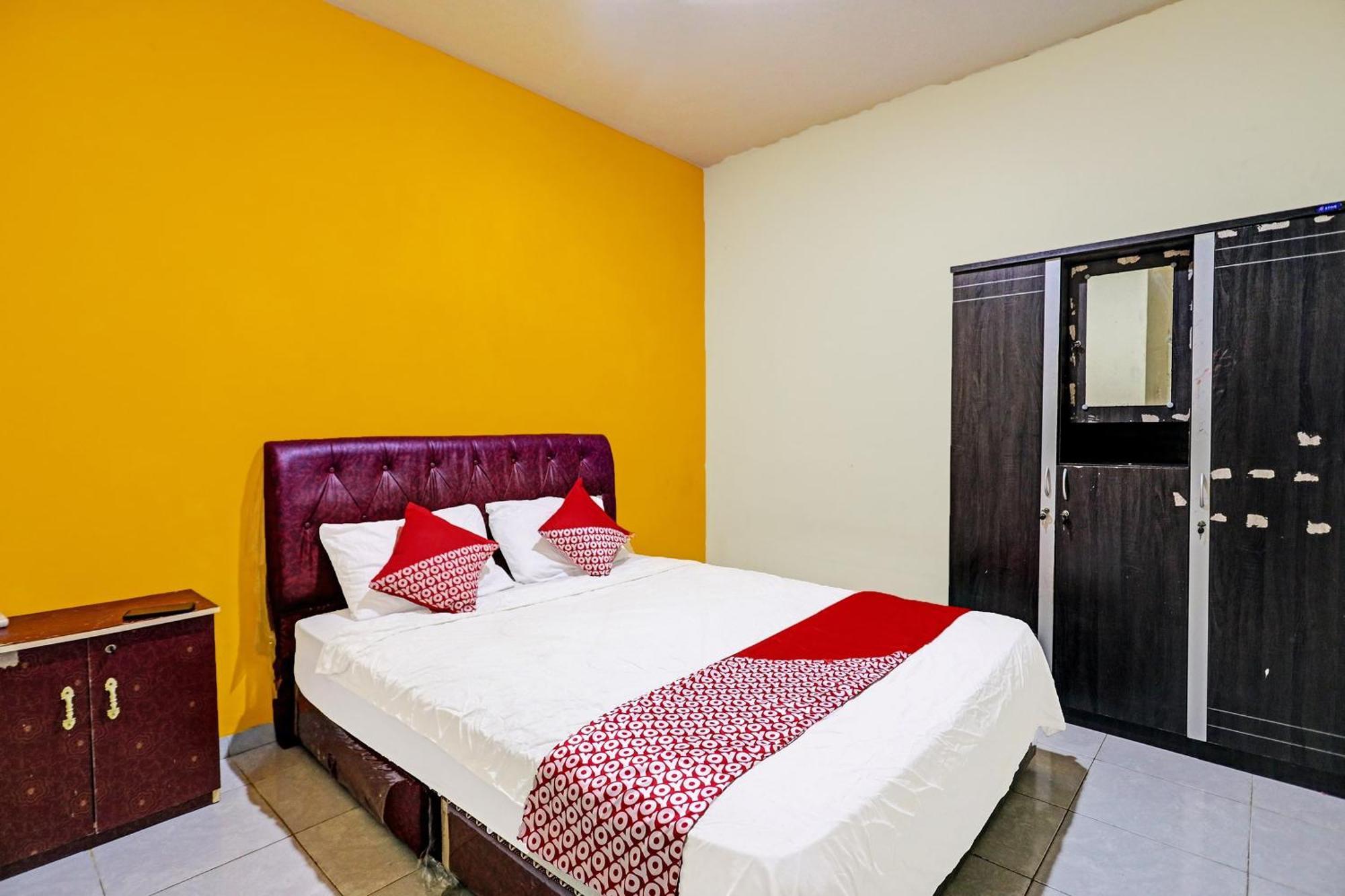 Oyo 92322 Hasan House Syariahnearpelabuhan Feri Harbor Bay Nagoya Luaran gambar